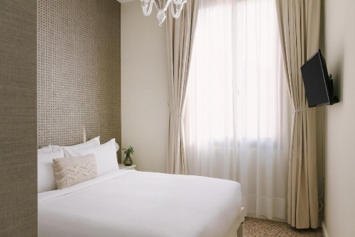 Salute Palace powered by Sonder image 6